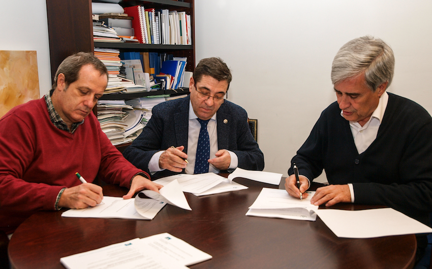 Gonzalo Valle, Jesús García y Juan José Badiola.