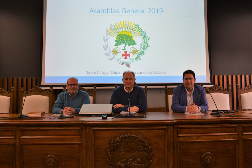 De izquierda a derecha: Javier Ramos, José Marín Sánchez y Francisco Bonilla.