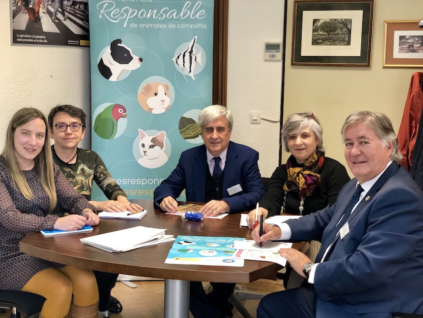 Ana Catalàn, Teresa Villalba, Juan José Badiola, Josefa Lueso y Luis Alberto García.